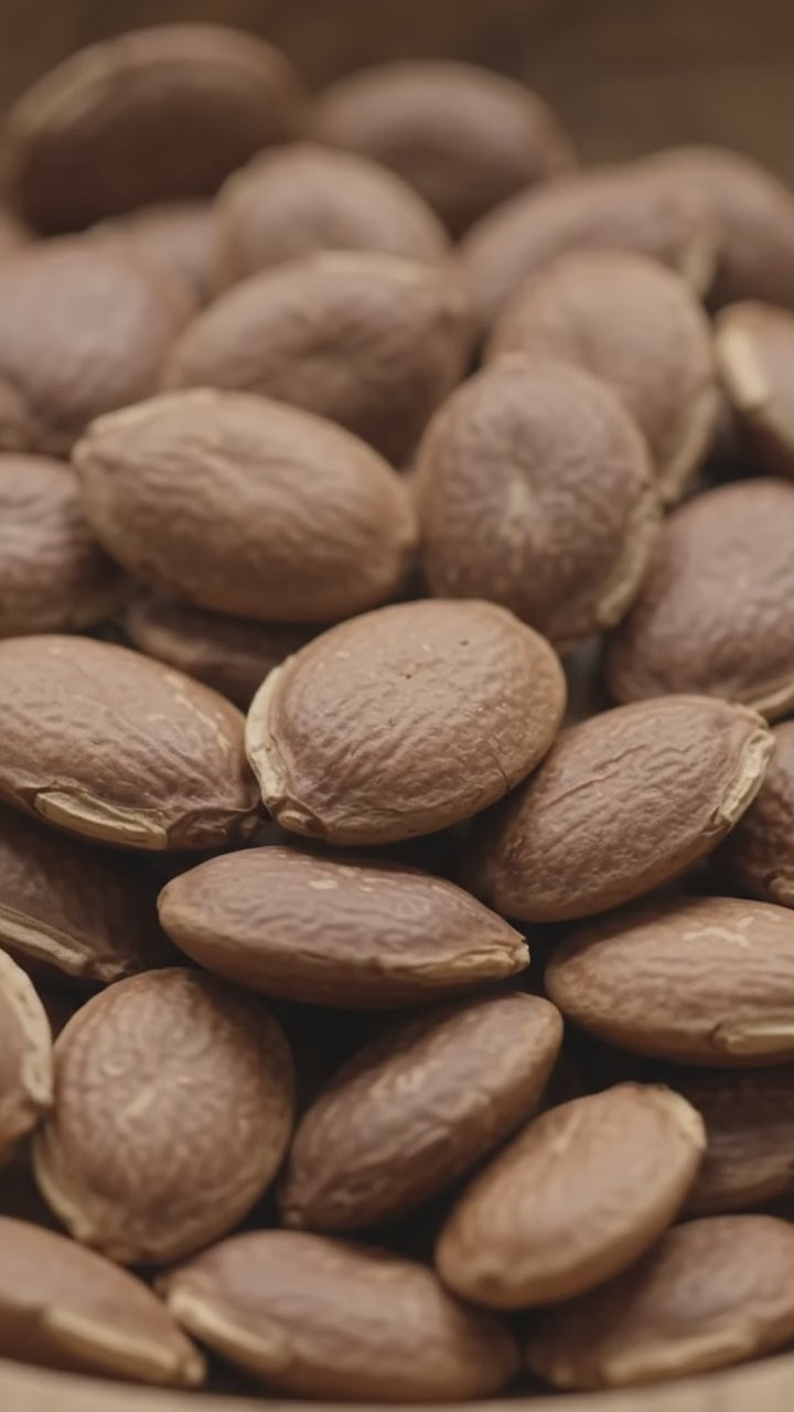 Óleo de Sucupira -Extrato oleoso e 100% natural uso capilar e corporal