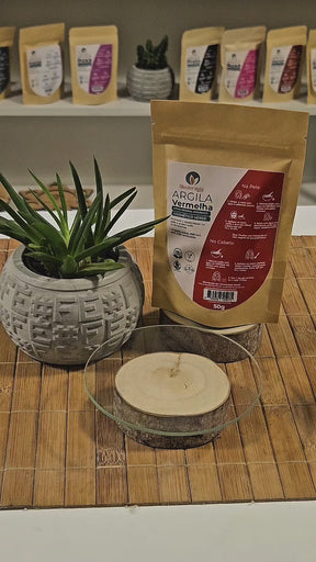 Argila Vermelha 50g - 100% natural - Uso cosmético/rosto, cabelo e corpo